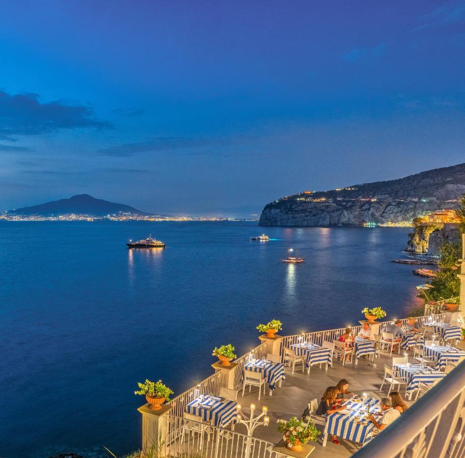 Grand Hotel Riviera Sorrento Dış mekan fotoğraf