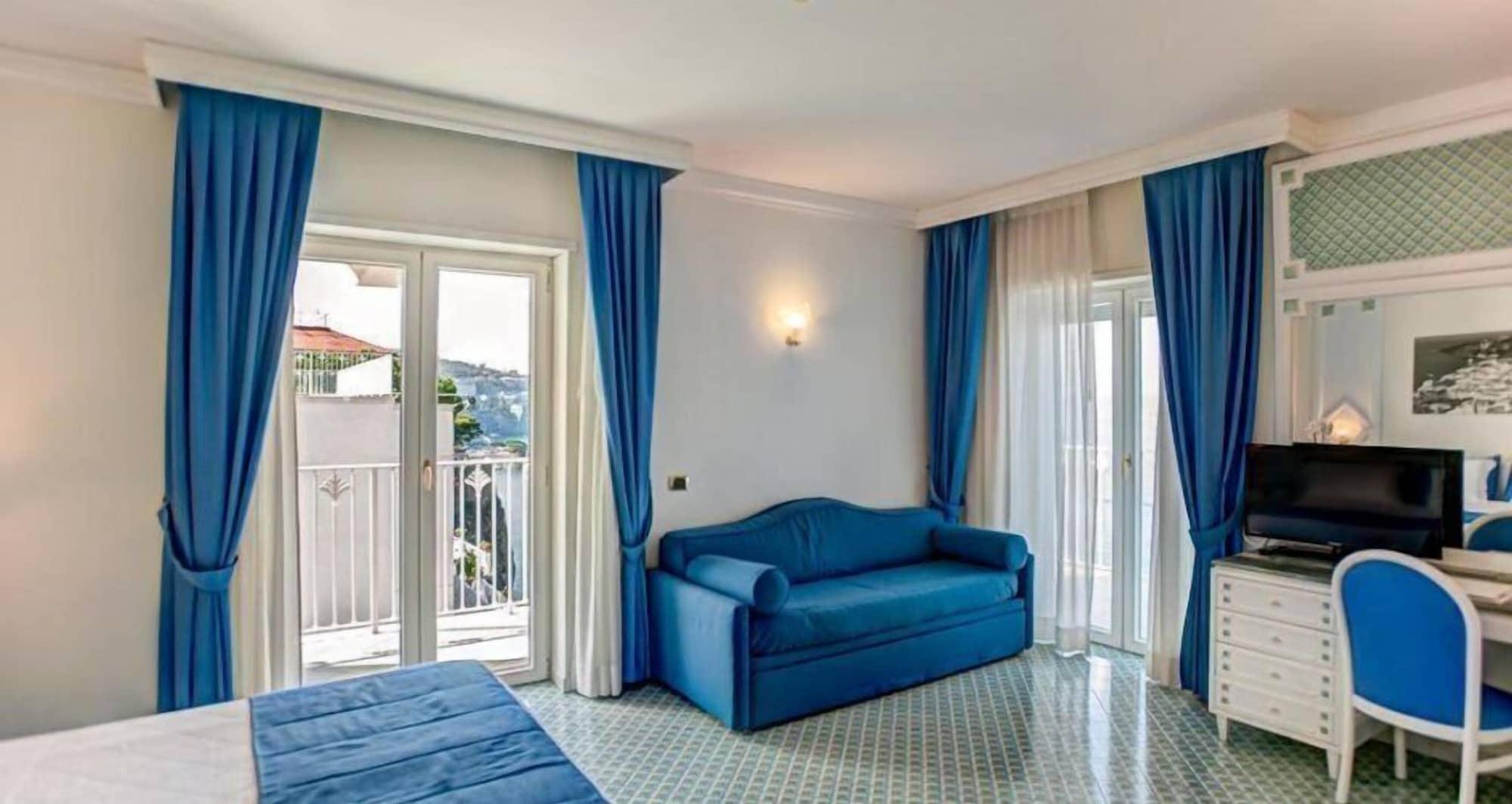 Grand Hotel Riviera Sorrento Dış mekan fotoğraf