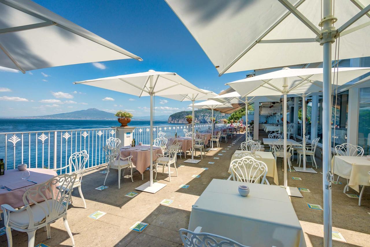 Grand Hotel Riviera Sorrento Dış mekan fotoğraf