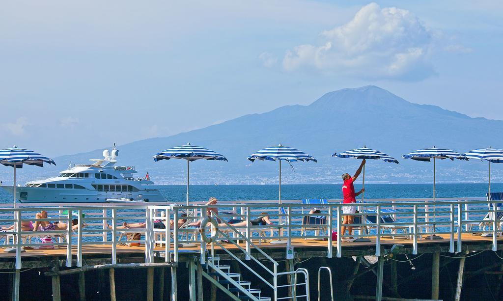 Grand Hotel Riviera Sorrento Dış mekan fotoğraf