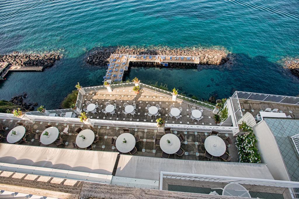 Grand Hotel Riviera Sorrento Dış mekan fotoğraf