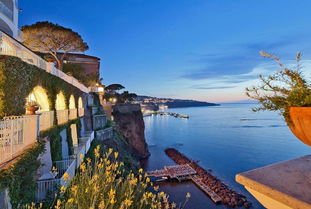 Grand Hotel Riviera Sorrento Dış mekan fotoğraf