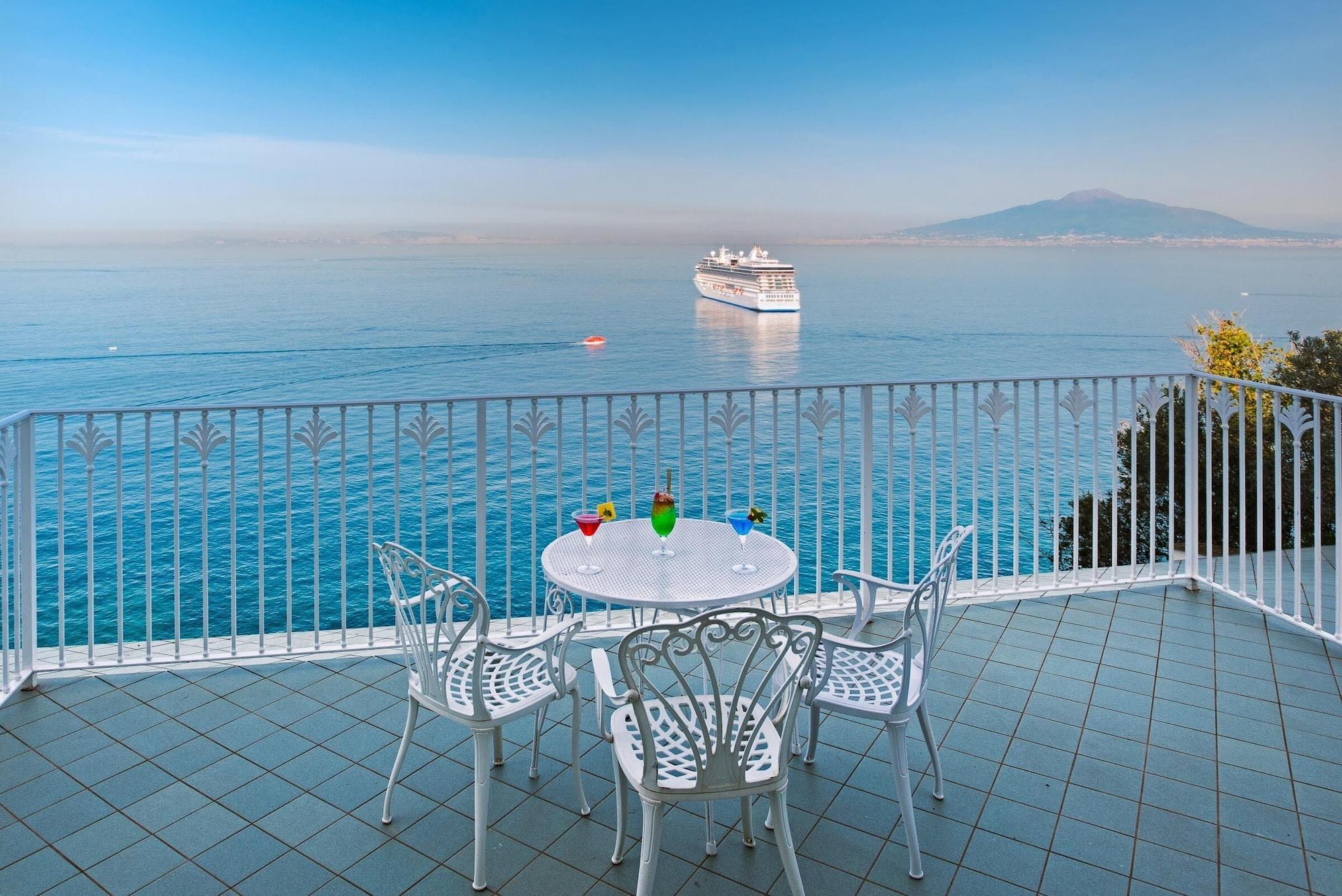 Grand Hotel Riviera Sorrento Dış mekan fotoğraf