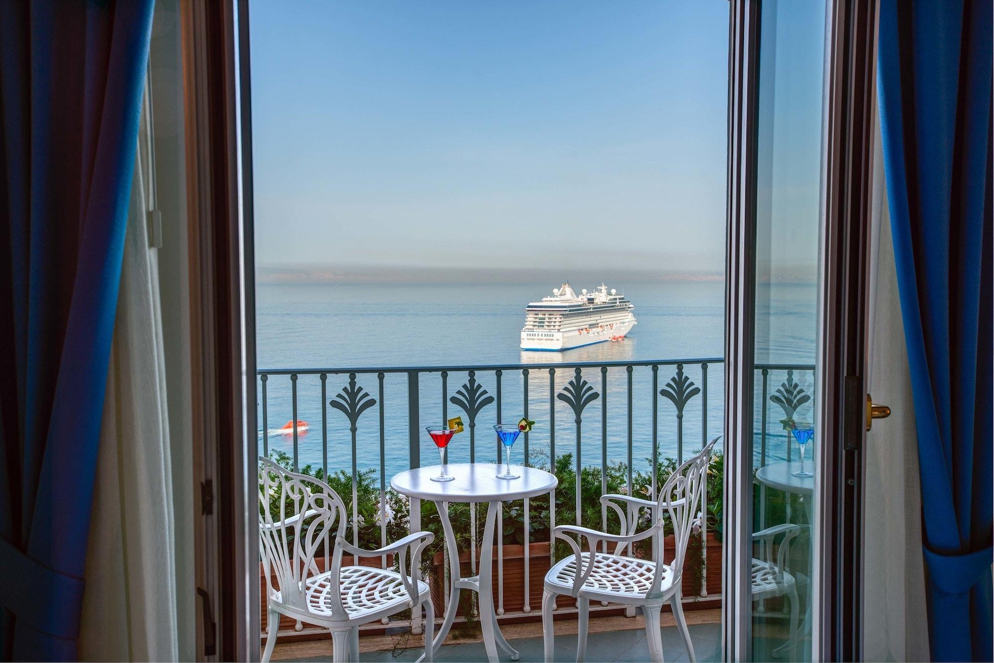 Grand Hotel Riviera Sorrento Dış mekan fotoğraf