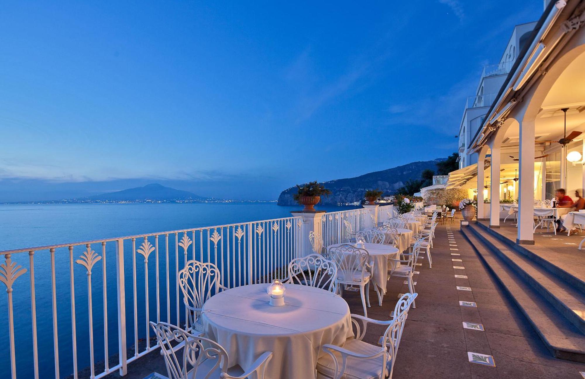 Grand Hotel Riviera Sorrento Dış mekan fotoğraf