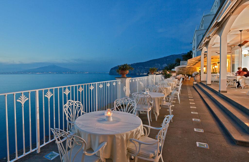 Grand Hotel Riviera Sorrento Dış mekan fotoğraf