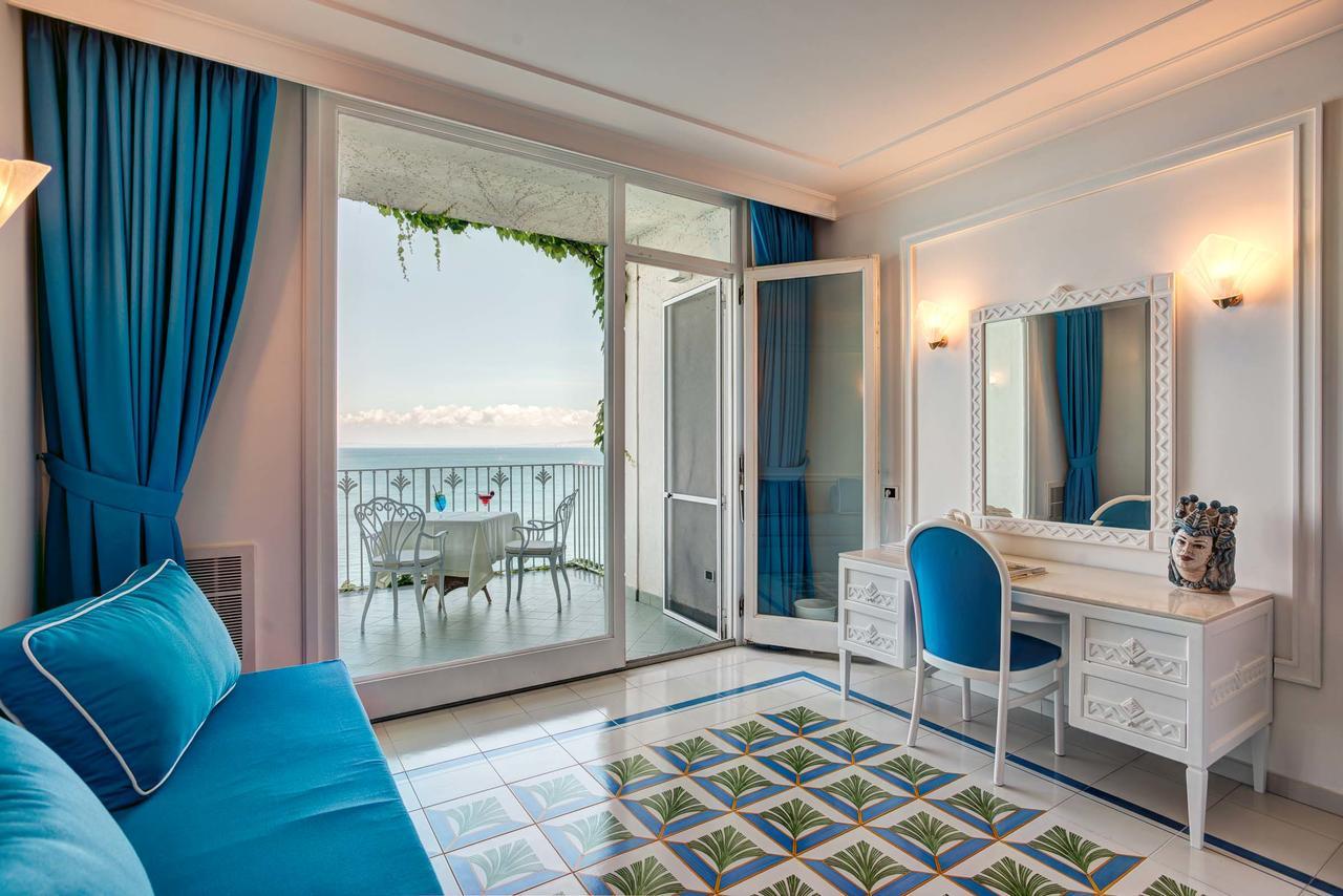 Grand Hotel Riviera Sorrento Dış mekan fotoğraf